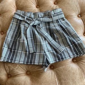 Alice + Olivia Classic Plaid Paperbag Shorts Black/White Size 6